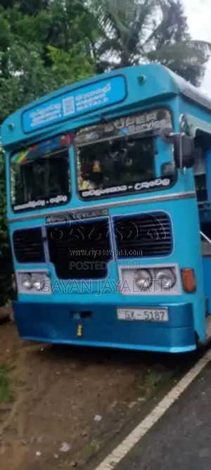 Ashok-Leyland Leyland 2003 Bus (Used)