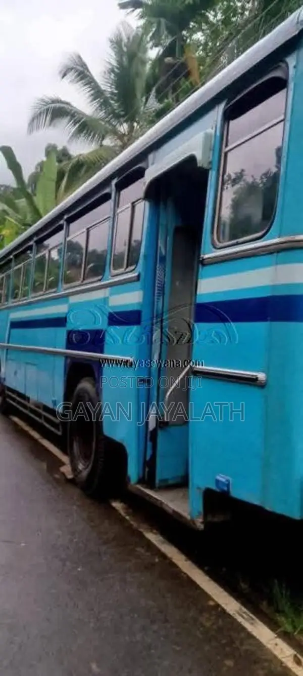 Ashok-Leyland Leyland 2003 Bus (Used)
