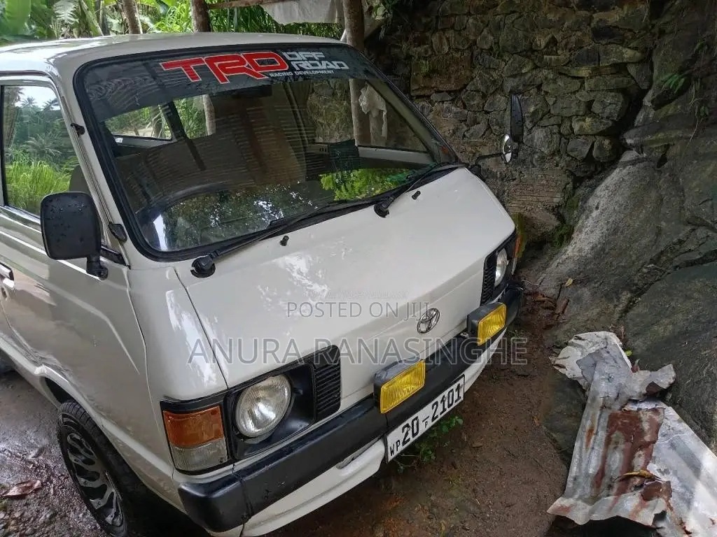 Toyota LiteAce 1987 Van (Used)