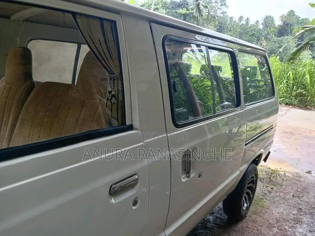 Toyota LiteAce 1987 Van (Used)