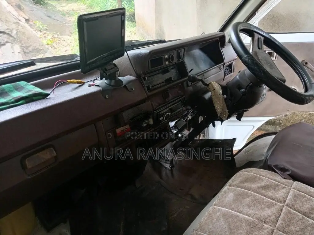 Toyota LiteAce 1987 Van (Used)