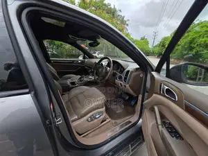 Porsche Cayenne S 2011 SUV (Used)