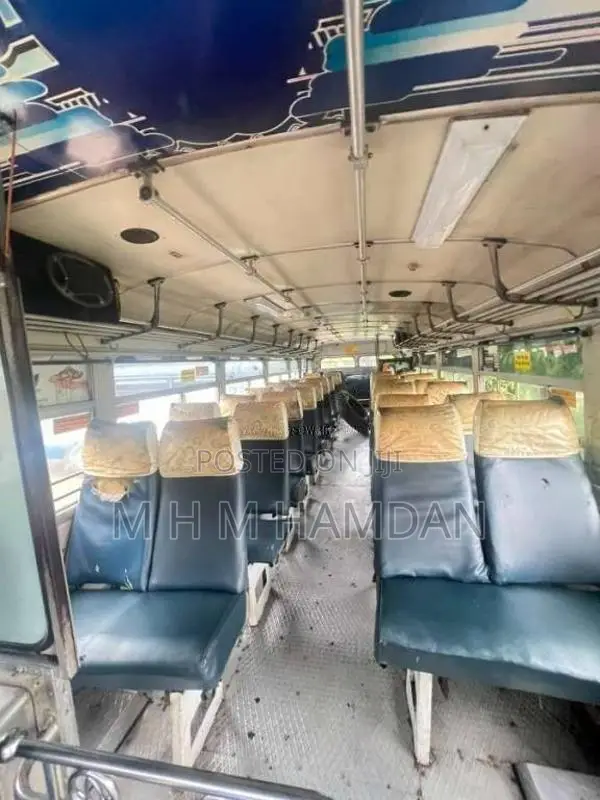 Ashok-Leyland Ruby 2004 Bus (Used)