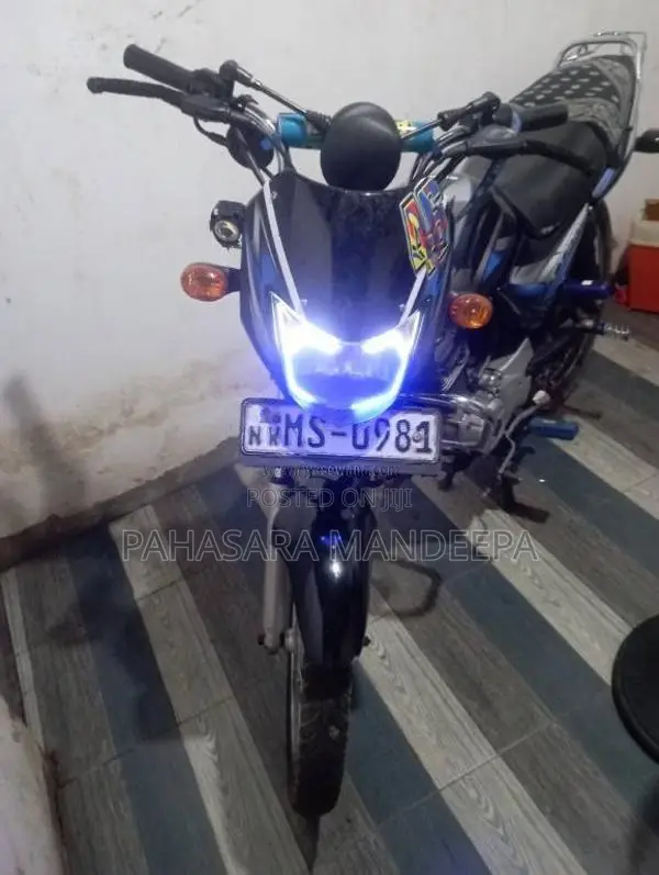 Bajaj Ct-100 2006 Motorbike (Used)