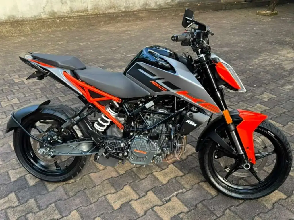 KTM Duke 160 2026 Motorbike (Used)