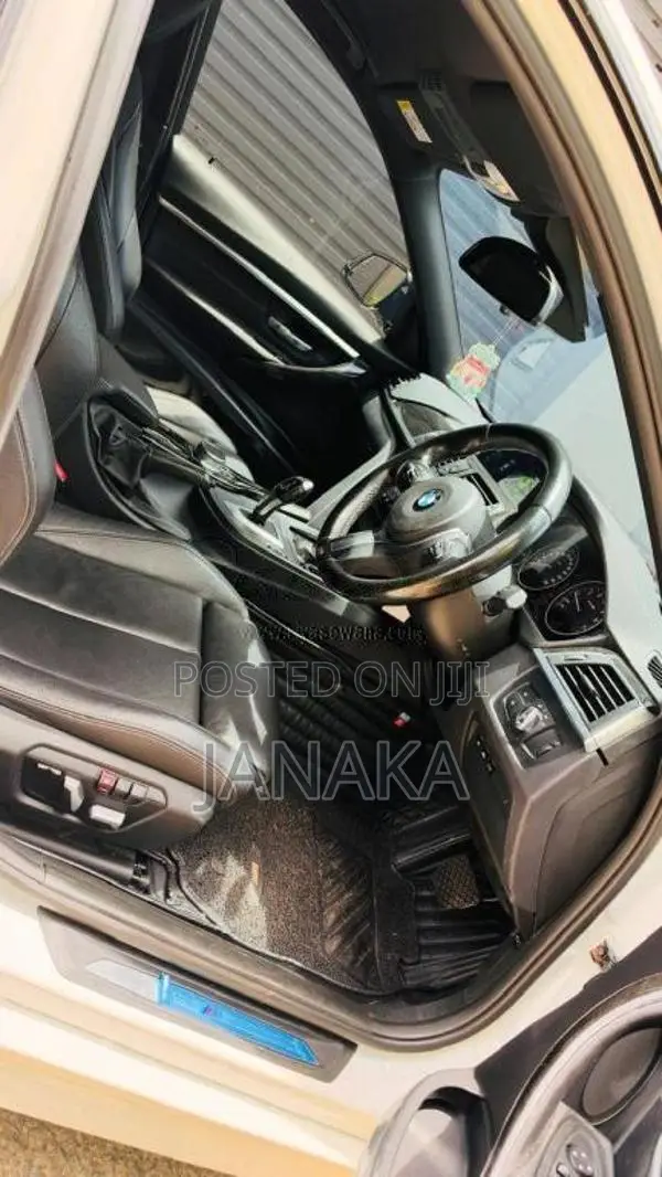 BMW 318i M Sport 2018 Car (Used)