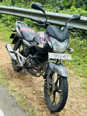 Bajaj Discover 2015 Motorbike (Used)
