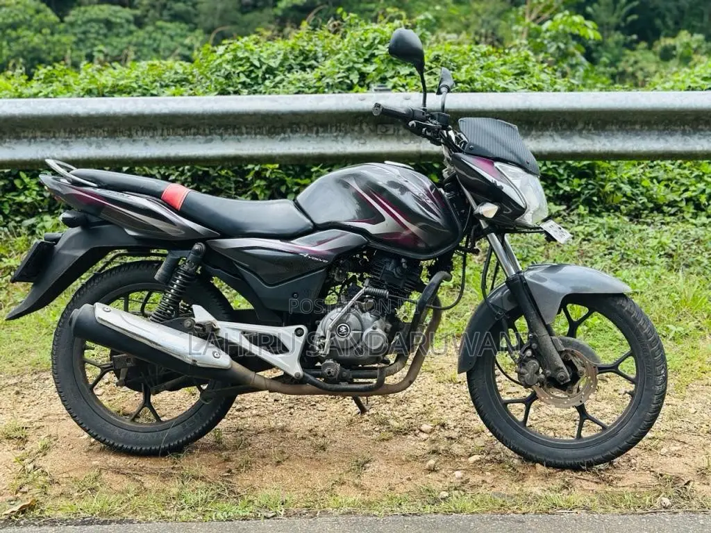 Bajaj Discover 2015 Motorbike (Used)