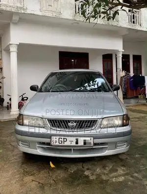Nissan Sunny FB15 2003 Car (Used)