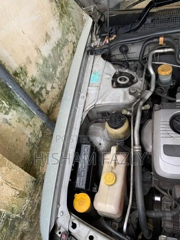 Nissan Sunny FB15 2003 Car (Used)