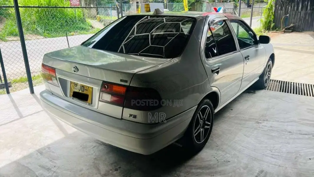 Nissan Sunny Fb 14 1995 Car (Used)
