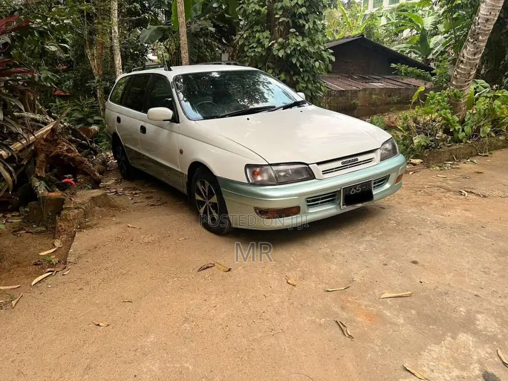 Toyota Caldina 1996 Car (Used)