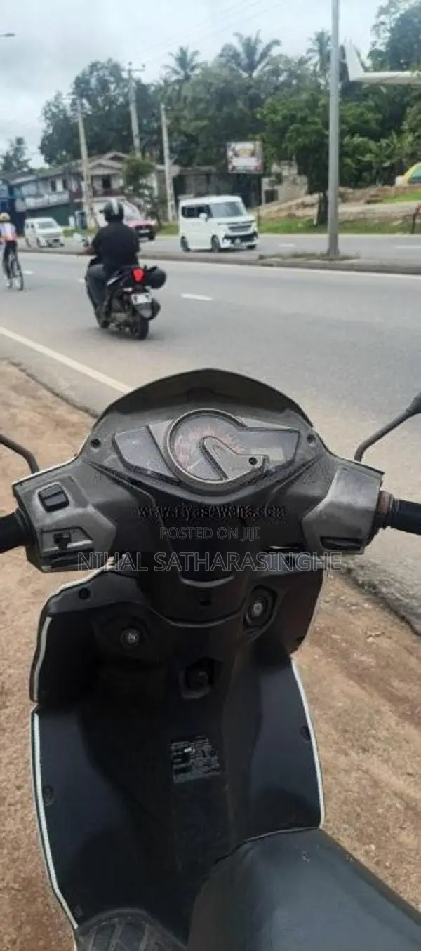 Hero Maestro 2018 Motorbike (Used)
