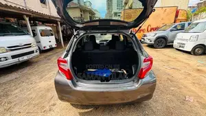 Toyota Vitz 2016 Car (Used)