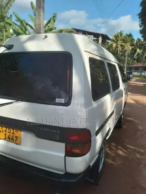 Toyota TownAce 1992 Van (Used)