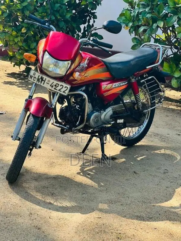 Hero-Honda CD DELUXE 2011 Motorbike (Used)