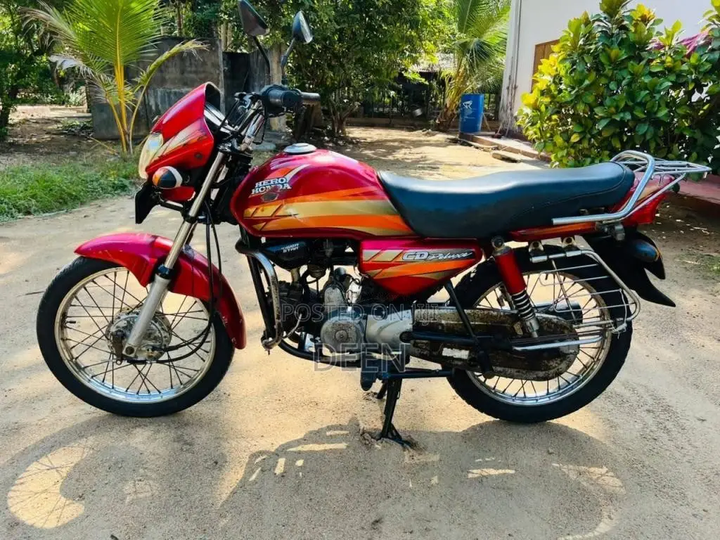 Hero-Honda CD DELUXE 2011 Motorbike (Used)