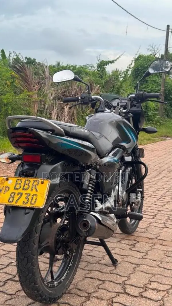Bajaj Discover 125M 2015 Motorbike (Used)