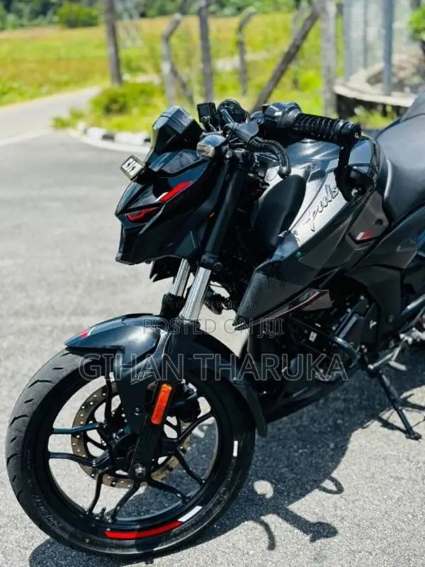 Bajaj N160 2025 Motorbike (Used)