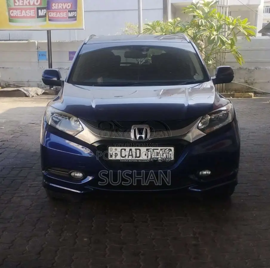 Honda Vezel 2014 SUV (Used)