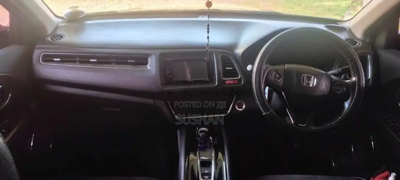 Honda Vezel 2014 SUV (Used)