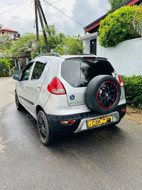 Micro Panda Cross 2015 Car (Used)