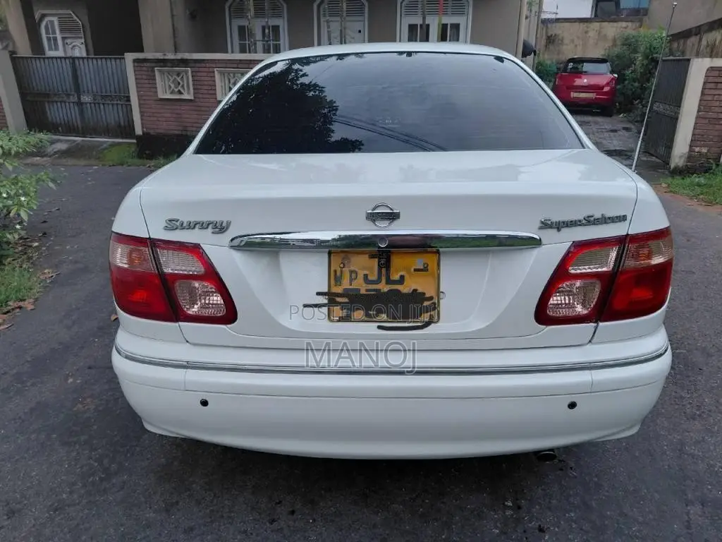 Nissan N16 2001 Car (Used)