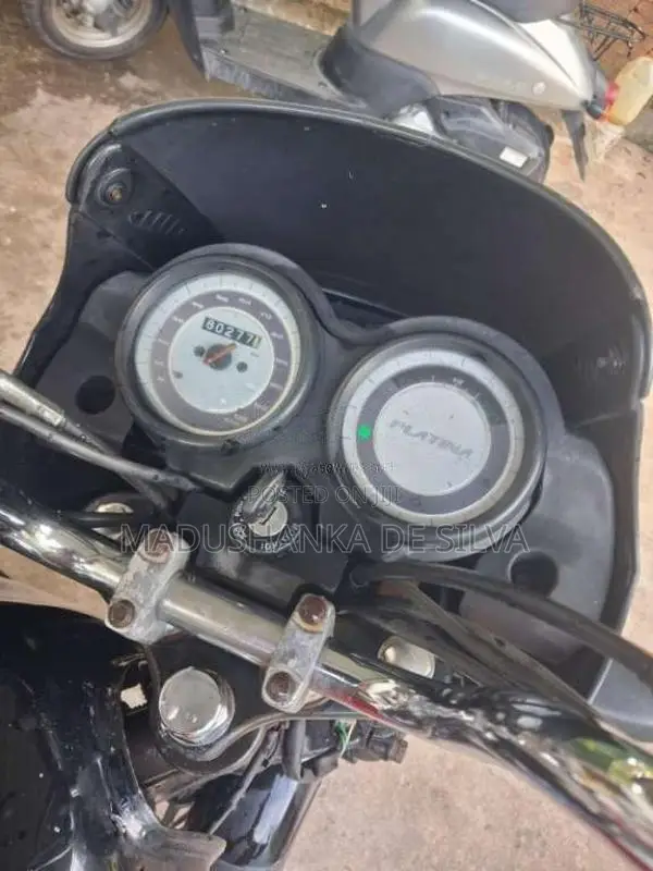 Bajaj Platina 2011 Motorbike (Used)