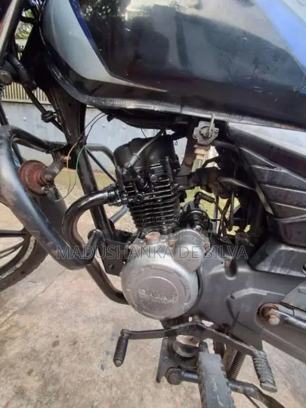 Bajaj Platina 2011 Motorbike (Used)