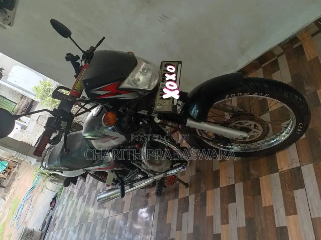 Bajaj CT-100 2006 Motorbike (Used)