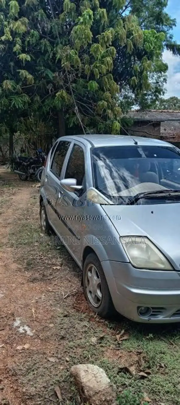 Micro Tend 2009 Car (Used)