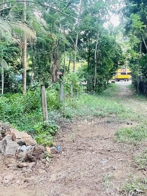 Land for Sale in Ingiriya
