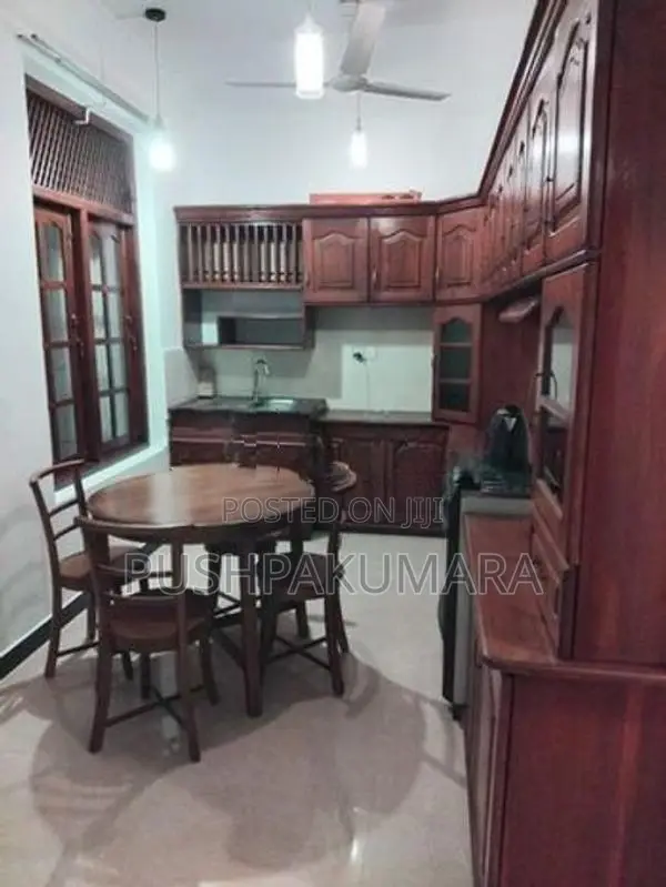 House Rent in Battaramulla ( File No 5605B) Akuregoda Road