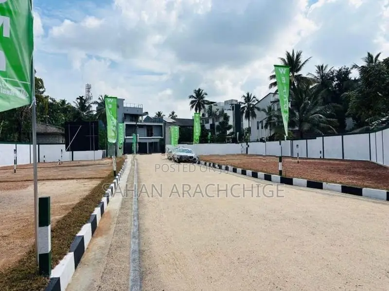 Land For Sale In Pipe Road,Koswatta,Battaramulla