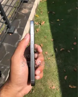 Apple iPhone 15 Pro (Used)