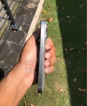Apple iPhone 15 Pro (Used)