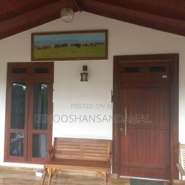Spacious 2nd Floor For Short Term Rent In Avissawella