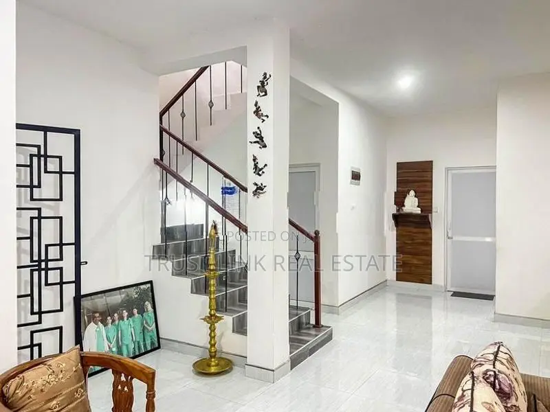 Roof Top with 2 Story House for Sale in Kandana