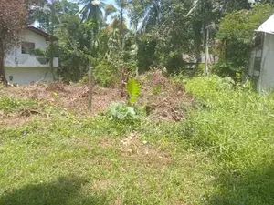 ඉඩම් දෙකක් විකිණීමට ඇත Moronthuduwa In Wadduwa