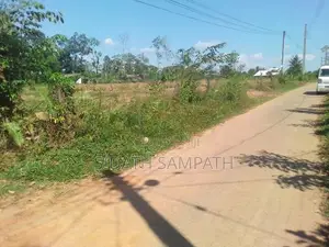 ඉතාම ඉක්මන් විකිණීමට හොරණින් අනර්ඝ ඉඩමක්