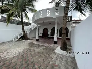 3-Unit Residential Property for Sale - Wellampitiya