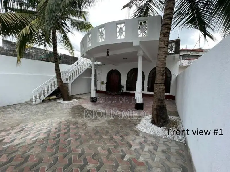 3-Unit Residential Property for Sale - Wellampitiya