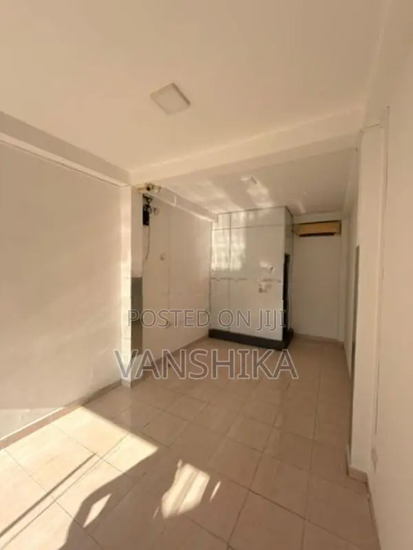 Shop For Rent – Prime Location In Gampaha