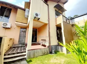 Nugegoda City Full Furnished Solar Electricity House Rent