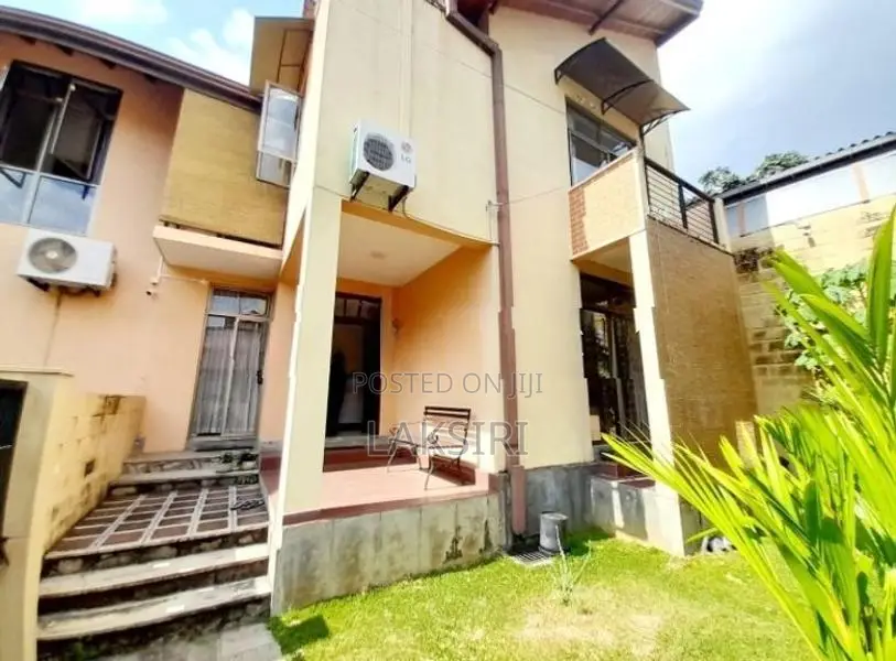 Nugegoda City Full Furnished Solar Electricity House Rent