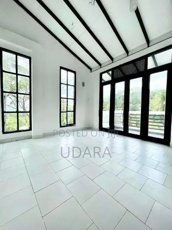 House For Sale In Udarata Sadalla, Haragama Kandy