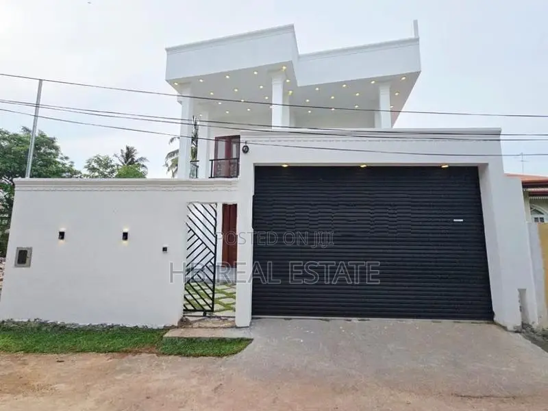 Modern Luxury Three Story House For Sale