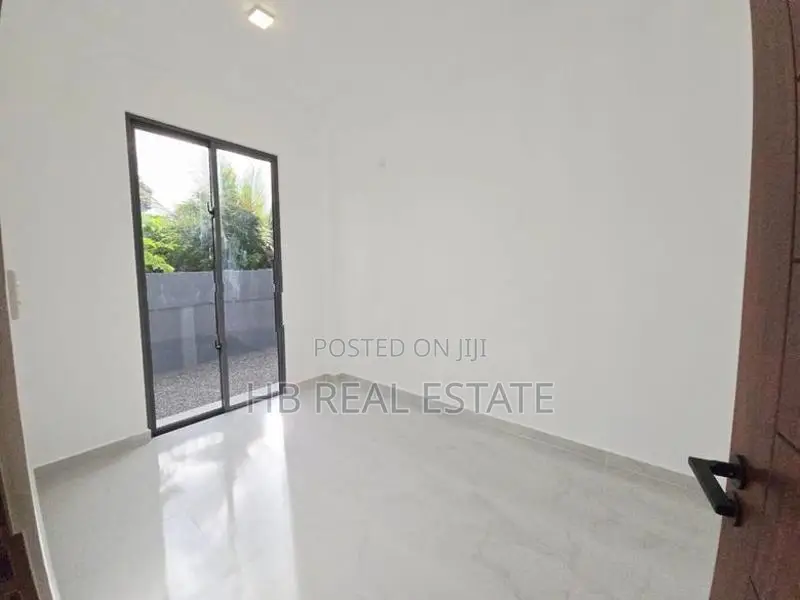 Modern Designed Three Story House For Sale Kesbawa