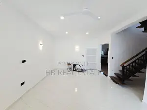 Architect Designed Super Luxury House For Sale kesbawa