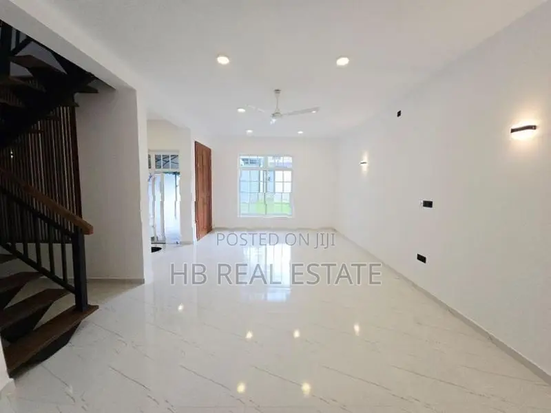 Architect Designed Super Luxury House For Sale kesbawa